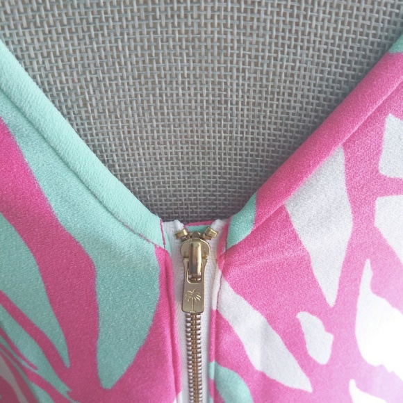 Lilly pulitzer dresess - Picture 3 of 6